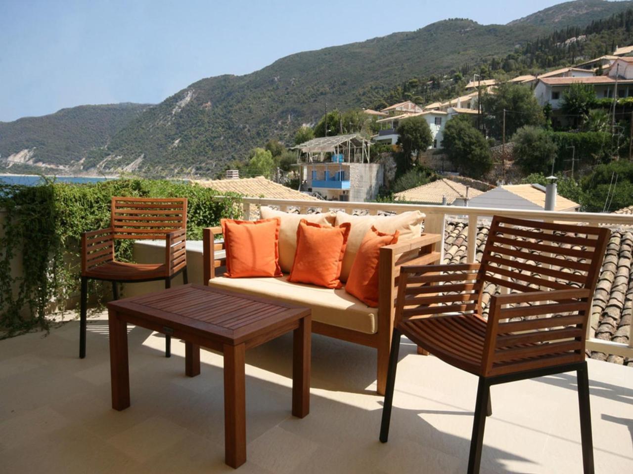 Ionis Hotel Agios Nikitas Exterior photo