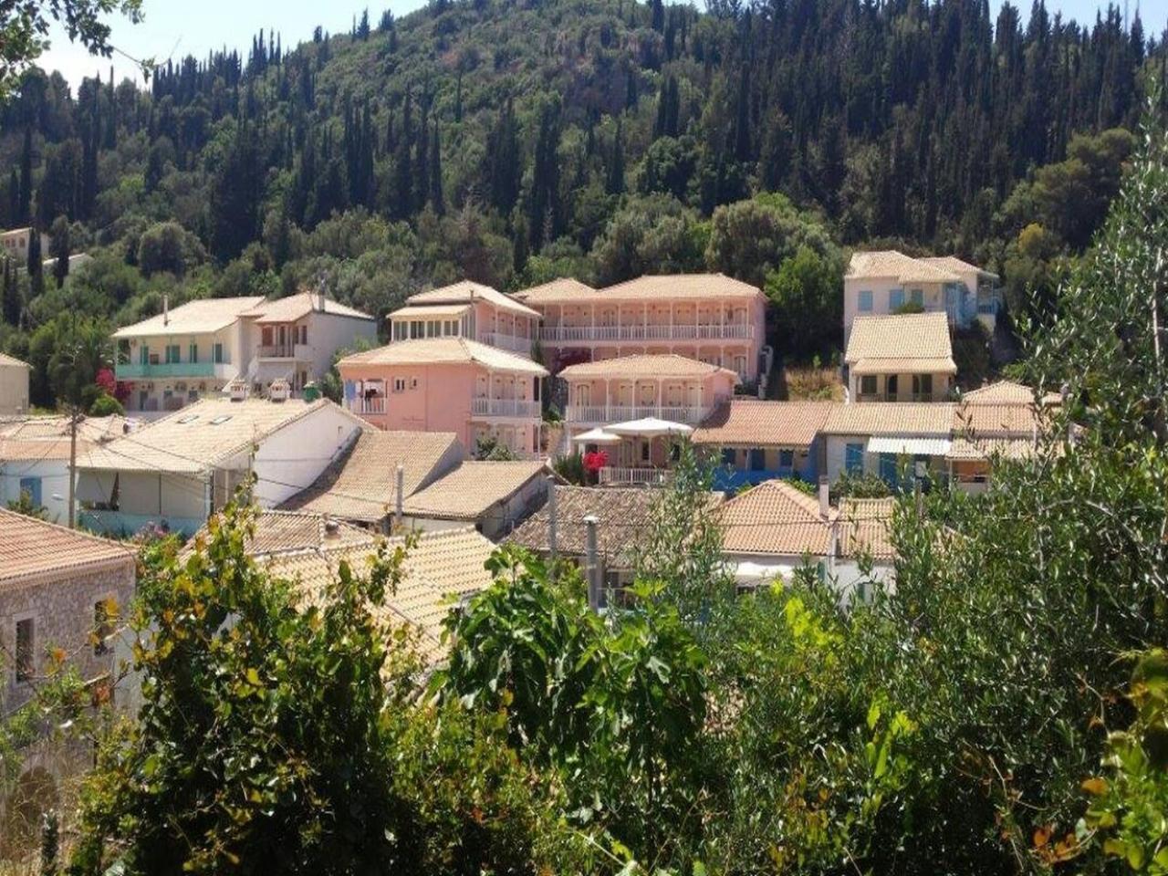Ionis Hotel Agios Nikitas Exterior photo