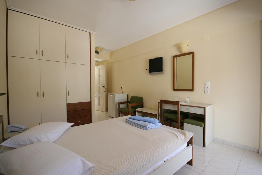 Ionis Hotel Agios Nikitas Exterior photo